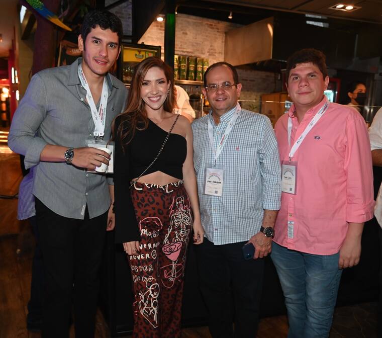 Brindis colectivo