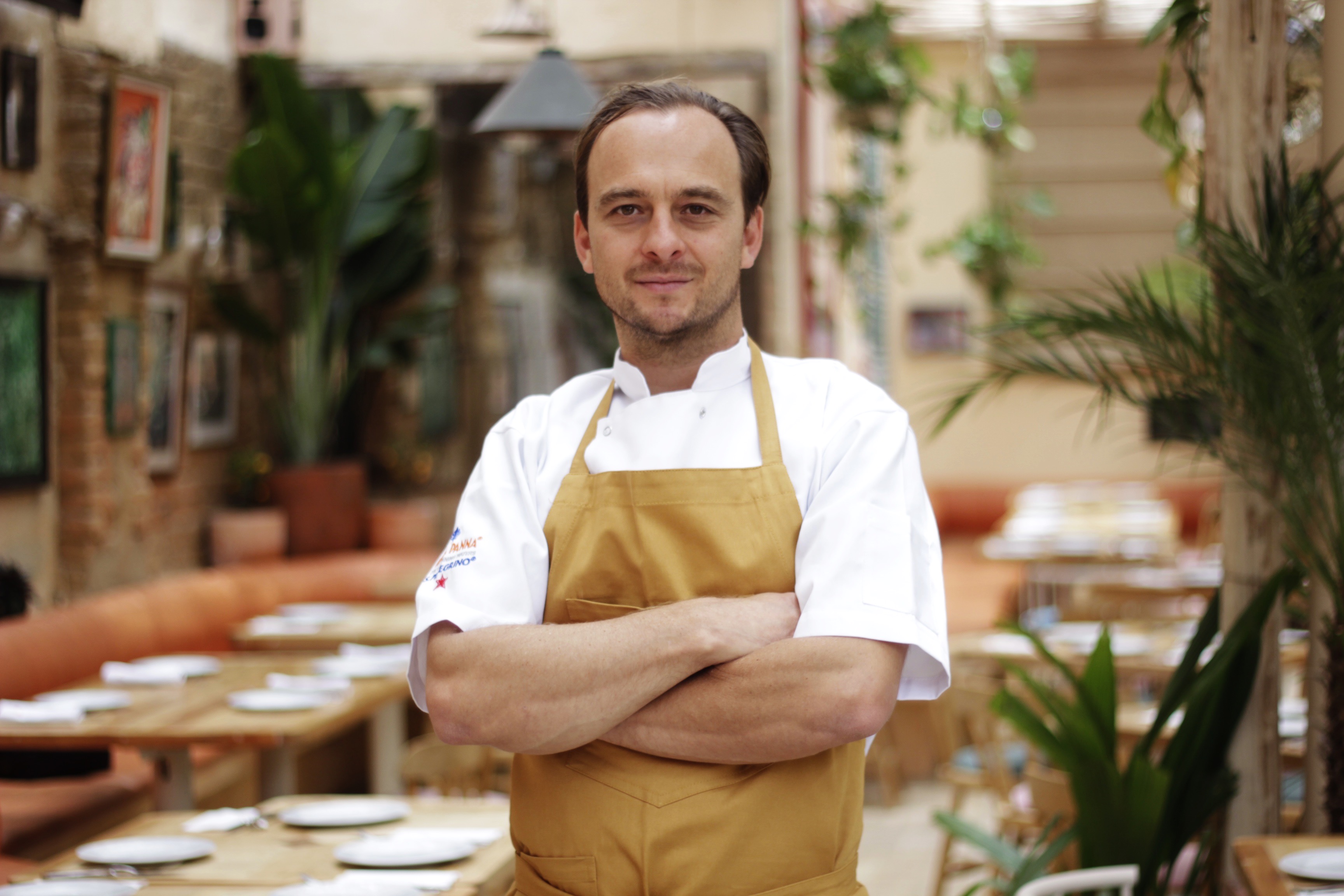 Chef Andrius Didziulis, anfitrión de Salón Tropical